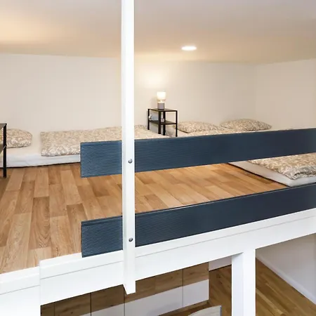 Luxury Near The Downtown Апартаменты