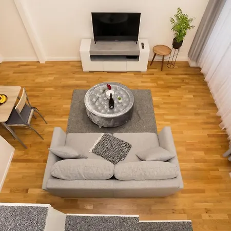 Chic Flat On Jecna Walk To Wenceslas Sq And Museum Praga